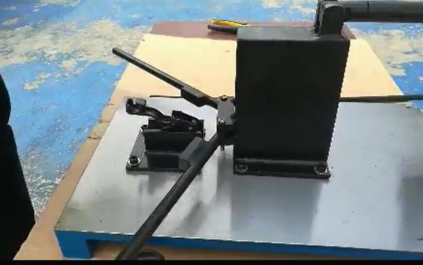 搖架彈簧拆裝